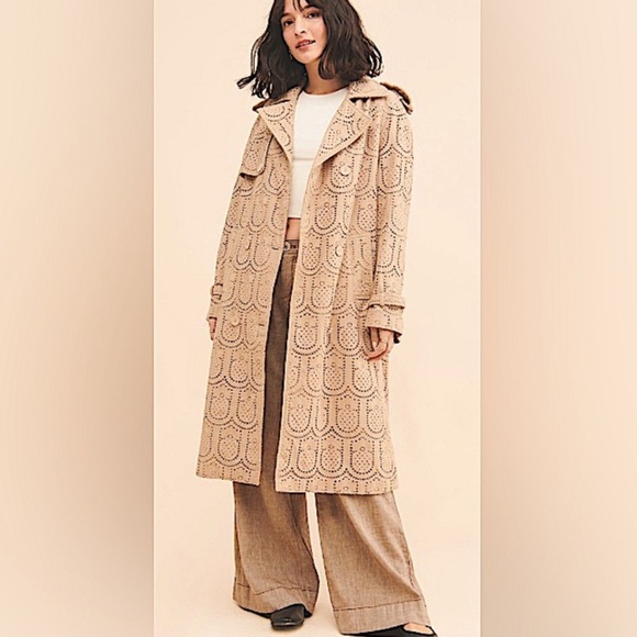 FARM Rio Jackets & Blazers - EUC FARM RIO Tan Cotton Eyelet Trench Coat Size M